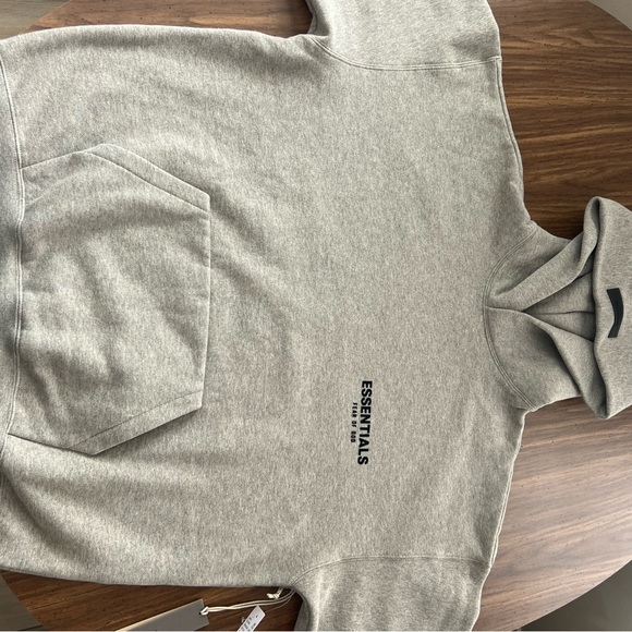Essentials Men’s Light Oatmeal Hoodie Fear of God Size Medium - Picture 3 of 4
